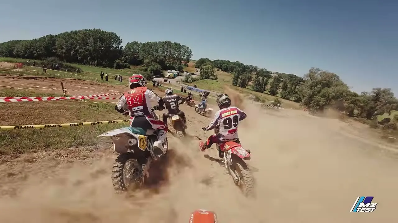250 CR 1986 sur le ELF AMPL Motocross - 06