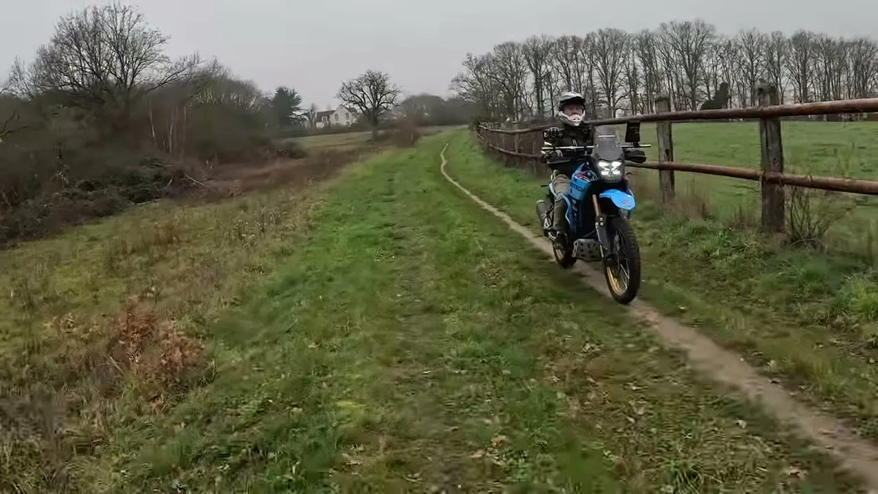 340 KM H dans l'affaire HAYABUSA, c'était lui ! - 06