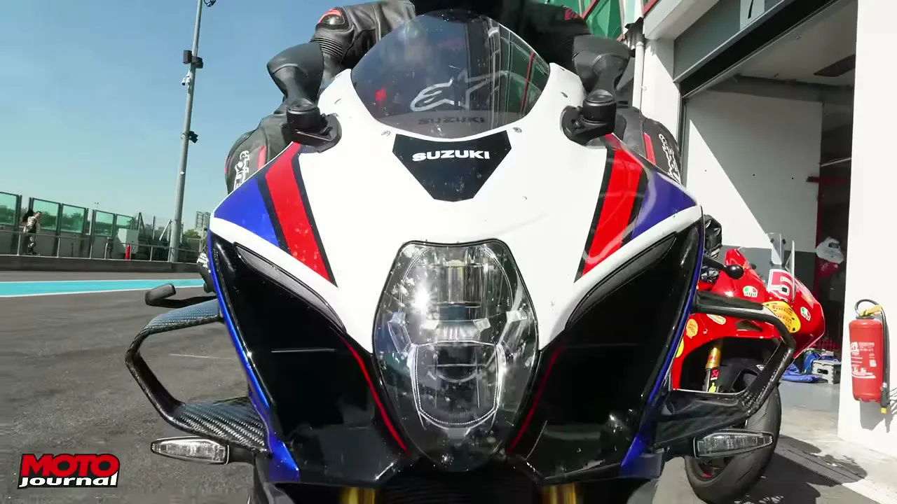Comparatif Suzuki GSX-R 1000, BMW M1000 RR - 04