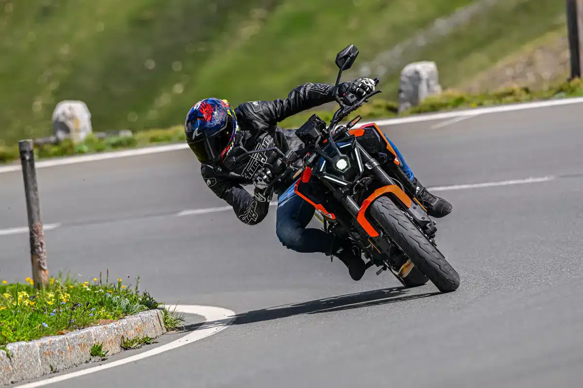 Essai KTM 790 Duke 2027 la bonne surprise - 07