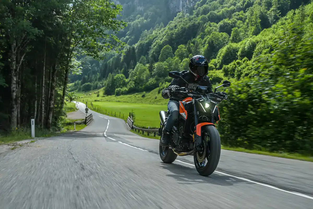 Essai KTM 790 Duke 2027 la bonne surprise - 09