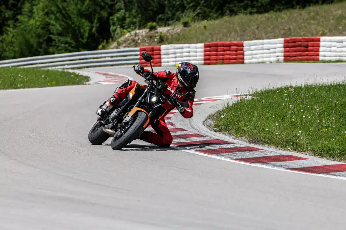 Essai KTM 790 Duke 2027 la bonne surprise - 11
