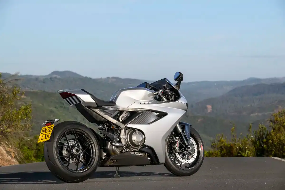 Essai Norton Manx R 100% nouvelle, 100% sensationnelle - 03