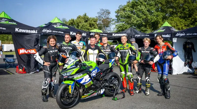 Kawasaki Zx 4rr Cup Prix du Kit Preparation Tout Savoir
