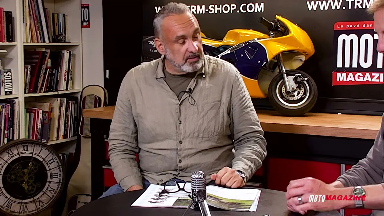 QJMOTOR SRK 921, le roadster qui pourrait change la donne - 01
