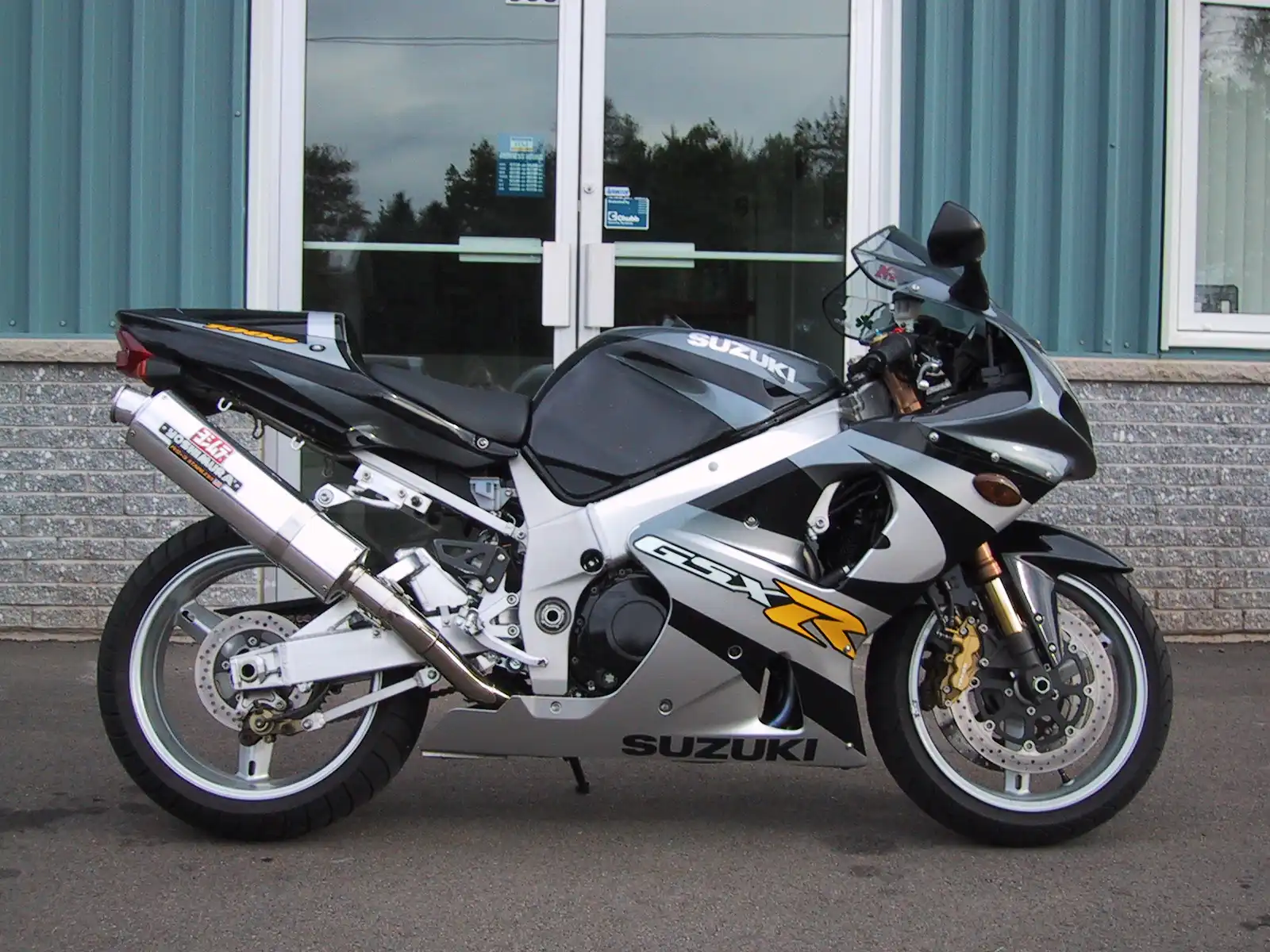 SUZUKI GSXR, 40 ans de success story - 09