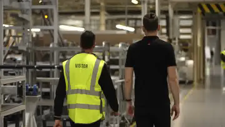 Visite de l’usine Akrapovic pour la fabrication des pots en titane - 09