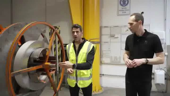 Visite de l’usine Akrapovic pour la fabrication des pots en titane - 11