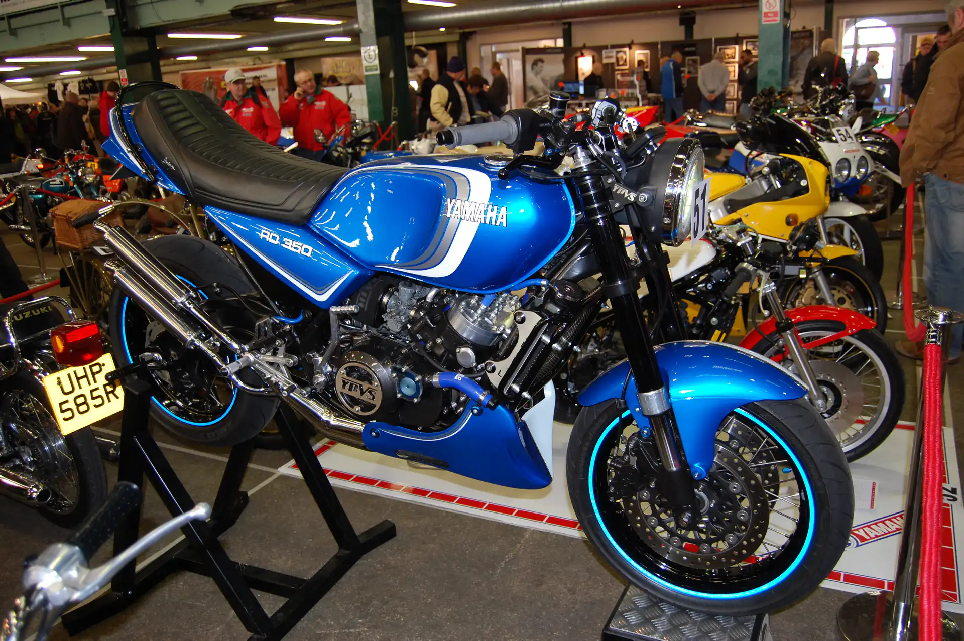YAMAHA 350 RDLC - Naissance d'un mythe du 2 Temps - 02