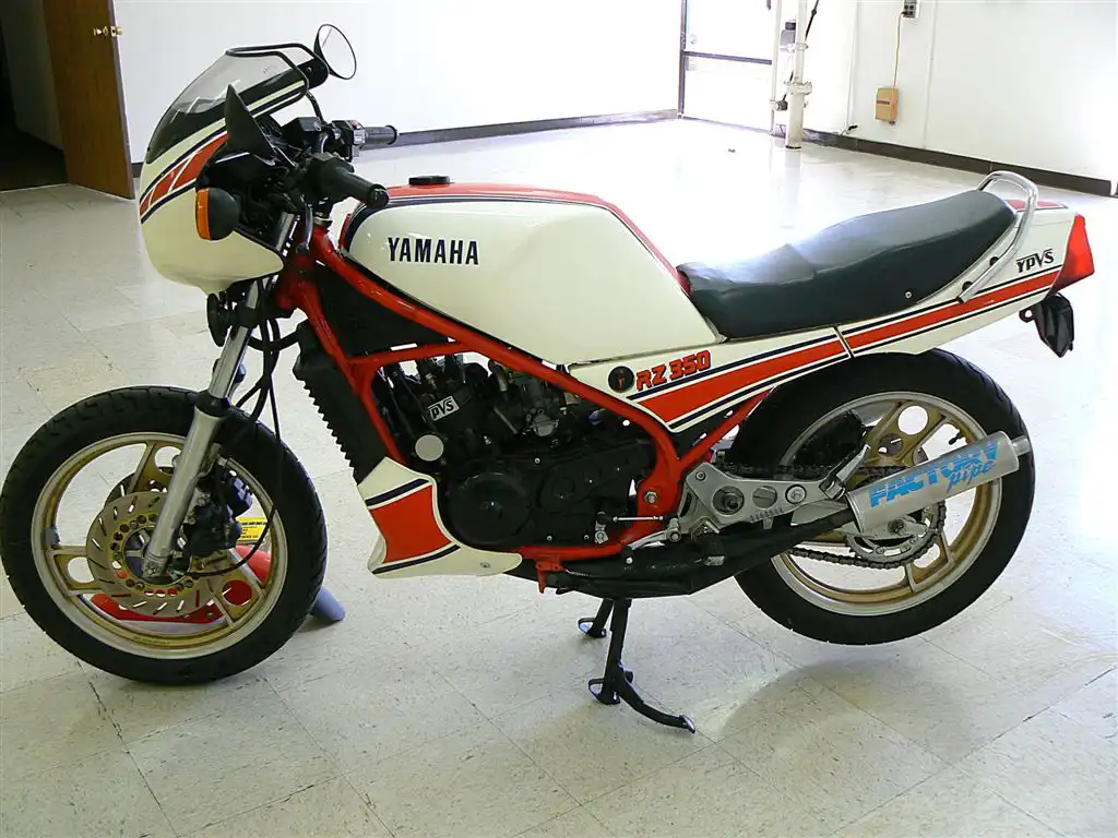 YAMAHA 350 RDLC, préparations et performances - 11