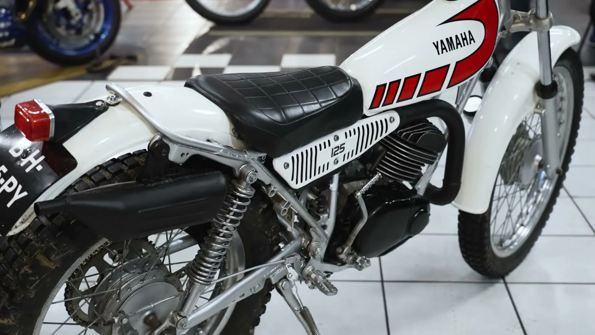 YAMAHA TY 125, la moto de trial de toute une génération - 08