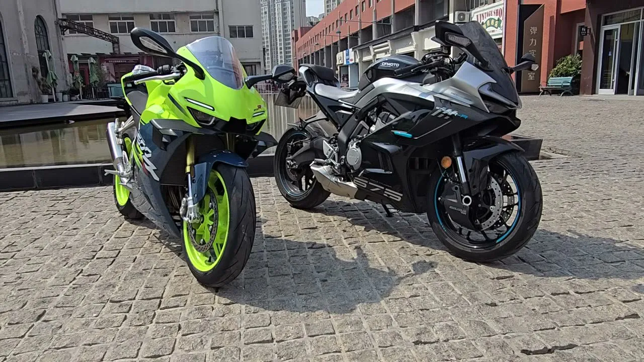 ZXJC 500RR vs 675SR-R, le duel aux accélérations - 03