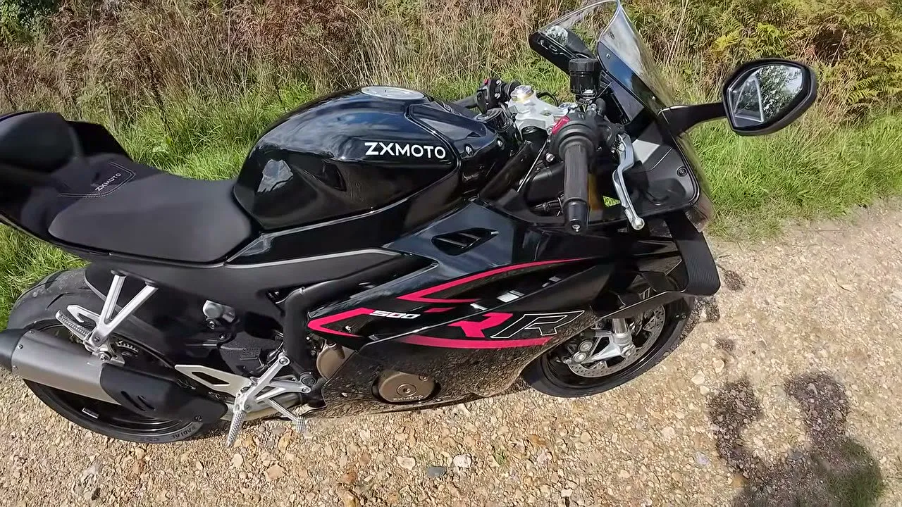 ZXMoto 500 RR, prise de contact - 05