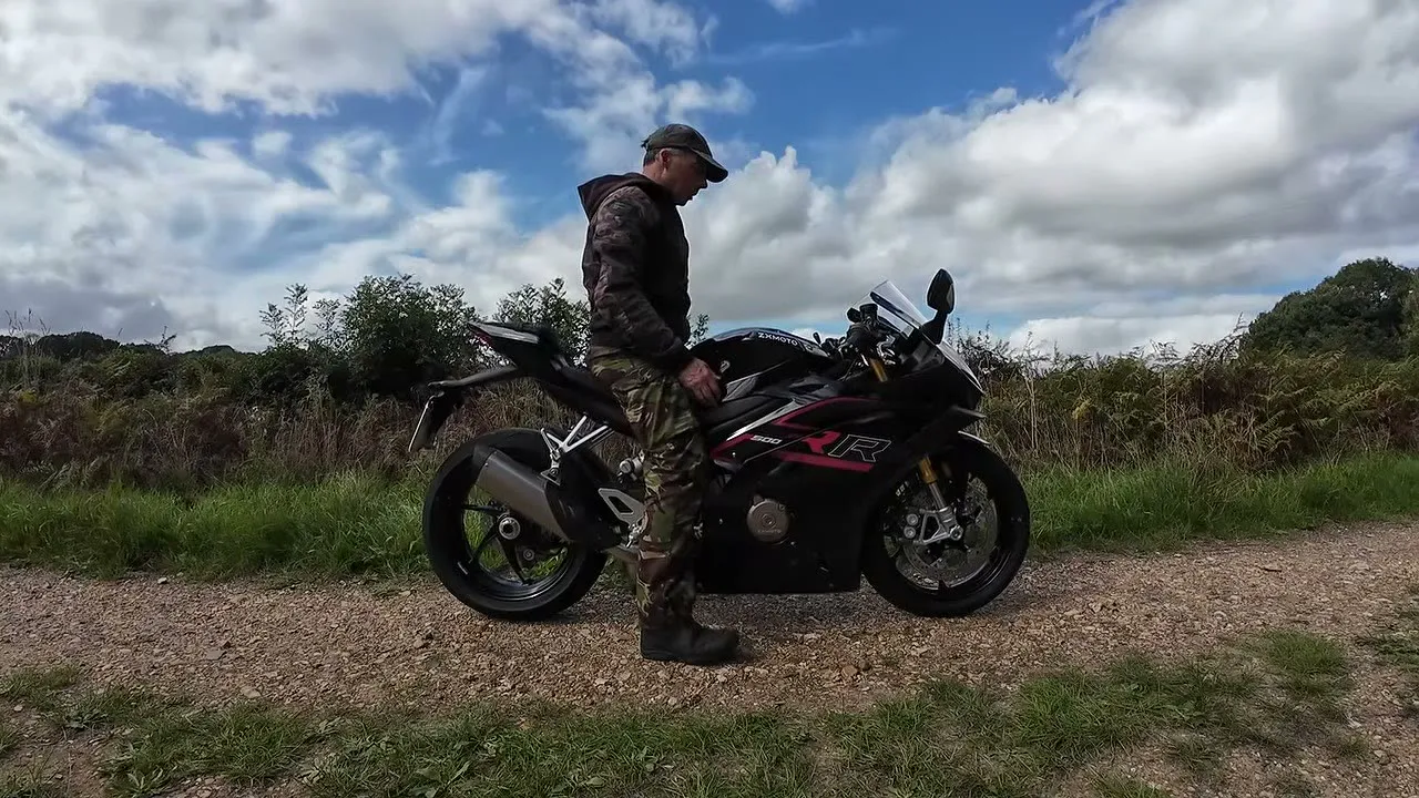 ZXMoto 500 RR, prise de contact - 08
