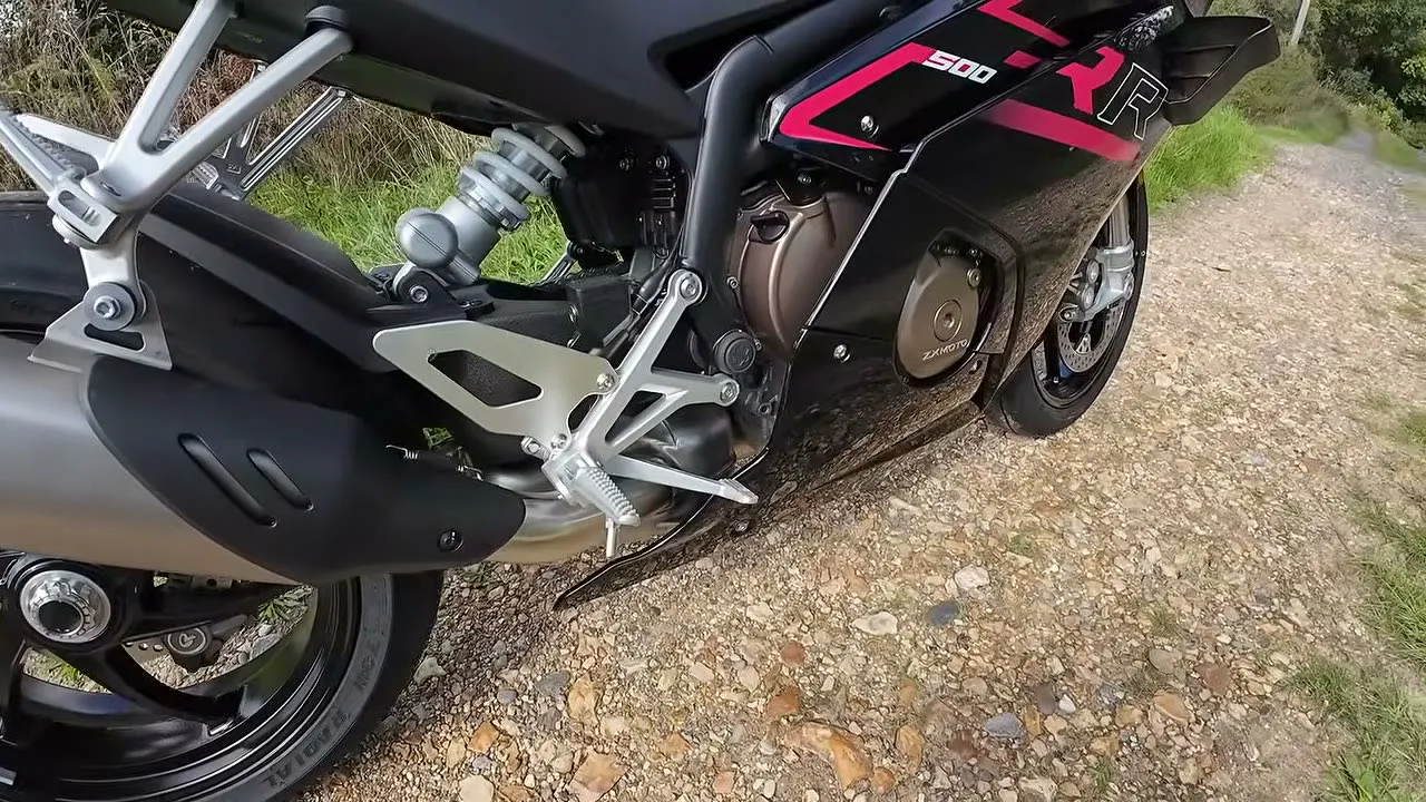 ZXMoto 500 RR, prise de contact - 15