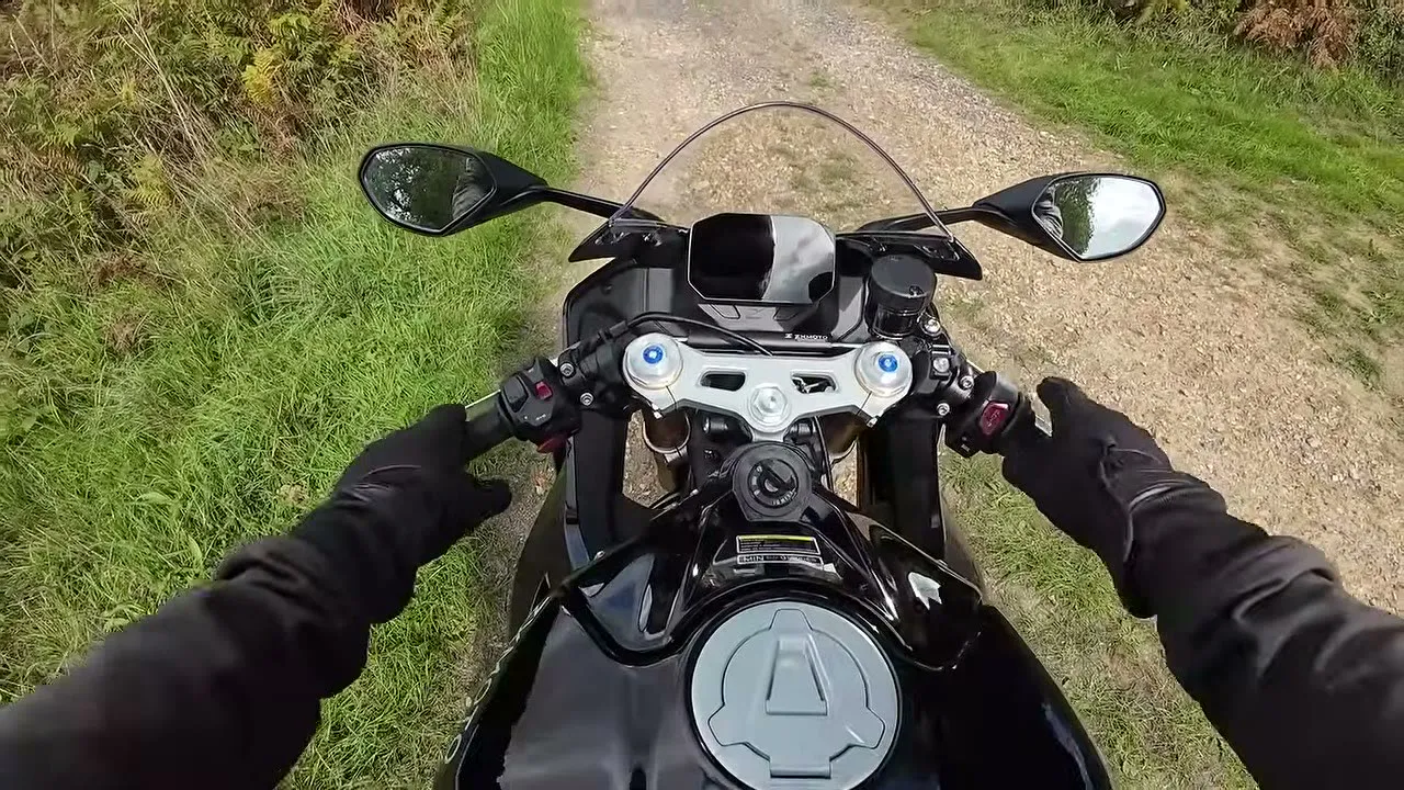 ZXMoto 500 RR, prise de contact - 17